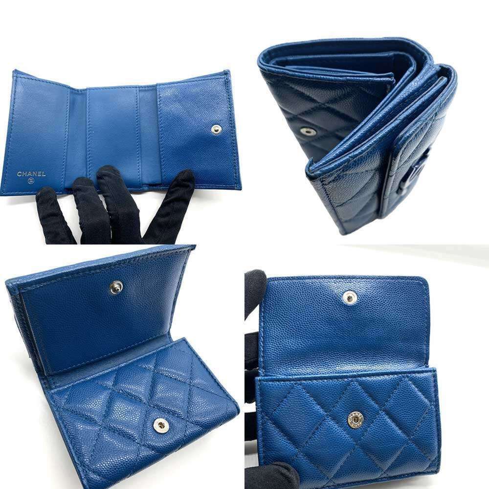 CHANEL Blue Caviar Leather Wallet - Picture 4 of 6